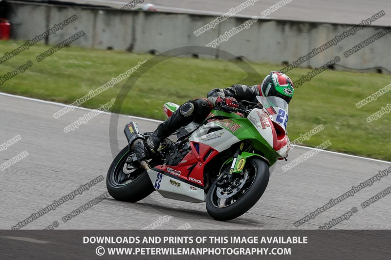 Rockingham no limits trackday;enduro digital images;event digital images;eventdigitalimages;no limits trackdays;peter wileman photography;racing digital images;rockingham raceway northamptonshire;rockingham trackday photographs;trackday digital images;trackday photos