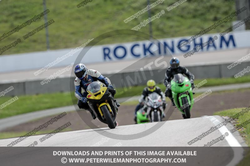 Rockingham no limits trackday;enduro digital images;event digital images;eventdigitalimages;no limits trackdays;peter wileman photography;racing digital images;rockingham raceway northamptonshire;rockingham trackday photographs;trackday digital images;trackday photos