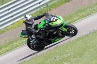 Rockingham-no-limits-trackday;enduro-digital-images;event-digital-images;eventdigitalimages;no-limits-trackdays;peter-wileman-photography;racing-digital-images;rockingham-raceway-northamptonshire;rockingham-trackday-photographs;trackday-digital-images;trackday-photos