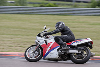 Rockingham-no-limits-trackday;enduro-digital-images;event-digital-images;eventdigitalimages;no-limits-trackdays;peter-wileman-photography;racing-digital-images;rockingham-raceway-northamptonshire;rockingham-trackday-photographs;trackday-digital-images;trackday-photos