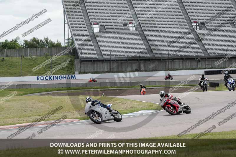 Rockingham no limits trackday;enduro digital images;event digital images;eventdigitalimages;no limits trackdays;peter wileman photography;racing digital images;rockingham raceway northamptonshire;rockingham trackday photographs;trackday digital images;trackday photos