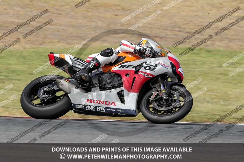 motorbikes;no limits;october 2017;peter wileman photography;portimao;portugal;trackday digital images