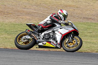 motorbikes;no-limits;october-2017;peter-wileman-photography;portimao;portugal;trackday-digital-images