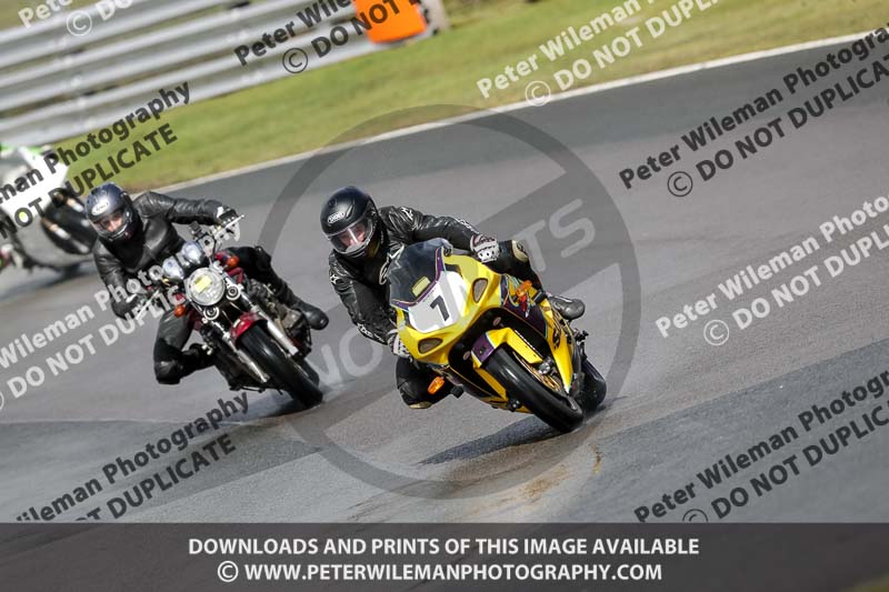 anglesey;brands hatch;cadwell park;croft;donington park;enduro digital images;event digital images;eventdigitalimages;mallory;no limits;oulton park;peter wileman photography;racing digital images;silverstone;snetterton;trackday digital images;trackday photos;vmcc banbury run;welsh 2 day enduro