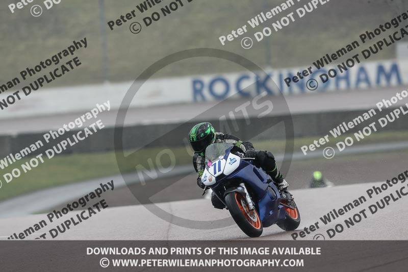 Rockingham no limits trackday;enduro digital images;event digital images;eventdigitalimages;no limits trackdays;peter wileman photography;racing digital images;rockingham raceway northamptonshire;rockingham trackday photographs;trackday digital images;trackday photos