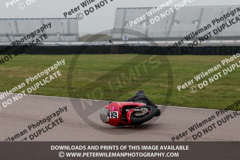 Rockingham no limits trackday;enduro digital images;event digital images;eventdigitalimages;no limits trackdays;peter wileman photography;racing digital images;rockingham raceway northamptonshire;rockingham trackday photographs;trackday digital images;trackday photos