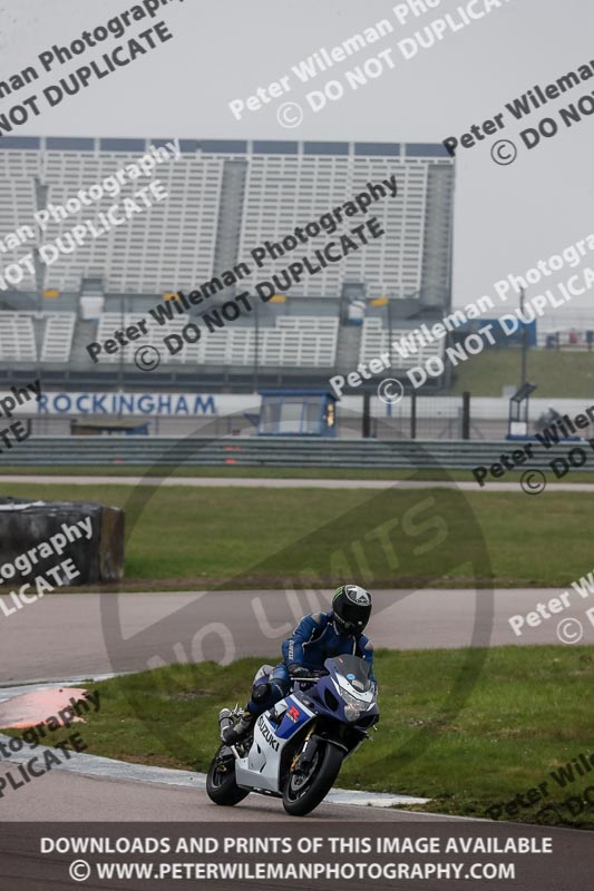 Rockingham no limits trackday;enduro digital images;event digital images;eventdigitalimages;no limits trackdays;peter wileman photography;racing digital images;rockingham raceway northamptonshire;rockingham trackday photographs;trackday digital images;trackday photos