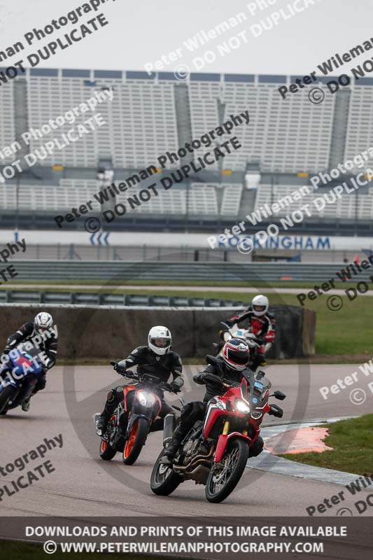 Rockingham no limits trackday;enduro digital images;event digital images;eventdigitalimages;no limits trackdays;peter wileman photography;racing digital images;rockingham raceway northamptonshire;rockingham trackday photographs;trackday digital images;trackday photos