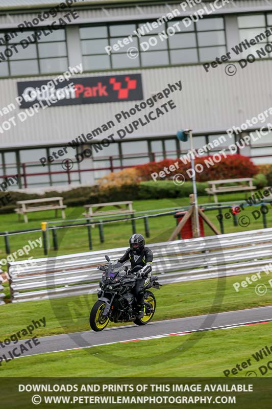 anglesey;brands hatch;cadwell park;croft;donington park;enduro digital images;event digital images;eventdigitalimages;mallory;no limits;oltonpark April 2018;oulton park;peter wileman photography;racing digital images;silverstone;snetterton;trackday digital images;trackday photos;vmcc banbury run;welsh 2 day enduro