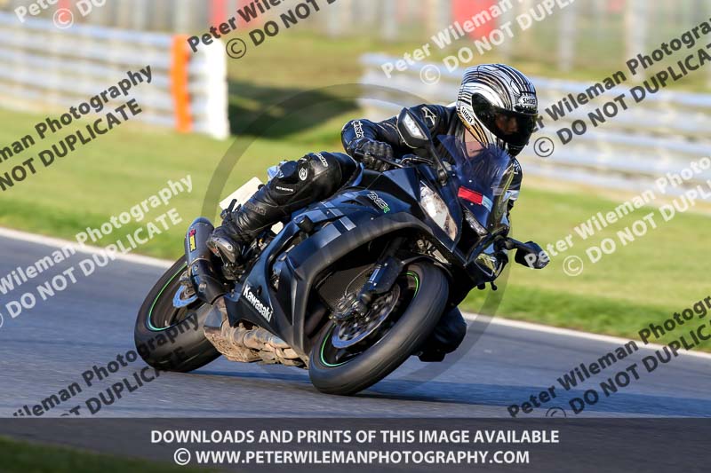 brands hatch photographs;brands no limits trackday;cadwell trackday photographs;enduro digital images;event digital images;eventdigitalimages;no limits trackdays;peter wileman photography;racing digital images;trackday digital images;trackday photos