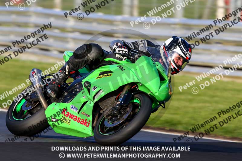 brands hatch photographs;brands no limits trackday;cadwell trackday photographs;enduro digital images;event digital images;eventdigitalimages;no limits trackdays;peter wileman photography;racing digital images;trackday digital images;trackday photos