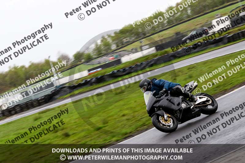 Three Sisters;Three Sisters photographs;Three Sisters trackday photographs;enduro digital images;event digital images;eventdigitalimages;lydden no limits trackday;no limits trackdays;peter wileman photography;racing digital images;trackday digital images;trackday photos