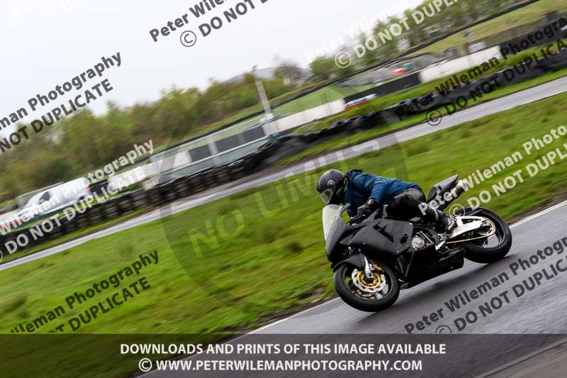 Three Sisters;Three Sisters photographs;Three Sisters trackday photographs;enduro digital images;event digital images;eventdigitalimages;lydden no limits trackday;no limits trackdays;peter wileman photography;racing digital images;trackday digital images;trackday photos