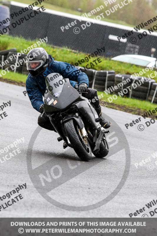 Three Sisters;Three Sisters photographs;Three Sisters trackday photographs;enduro digital images;event digital images;eventdigitalimages;lydden no limits trackday;no limits trackdays;peter wileman photography;racing digital images;trackday digital images;trackday photos