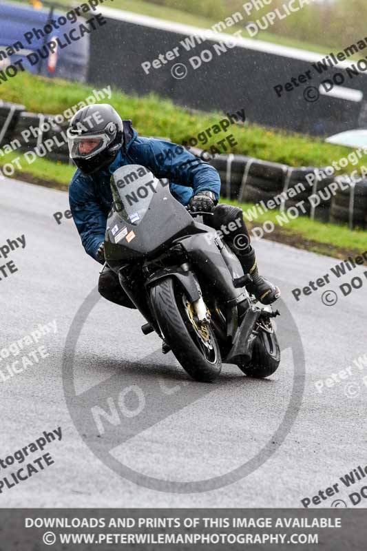 Three Sisters;Three Sisters photographs;Three Sisters trackday photographs;enduro digital images;event digital images;eventdigitalimages;lydden no limits trackday;no limits trackdays;peter wileman photography;racing digital images;trackday digital images;trackday photos