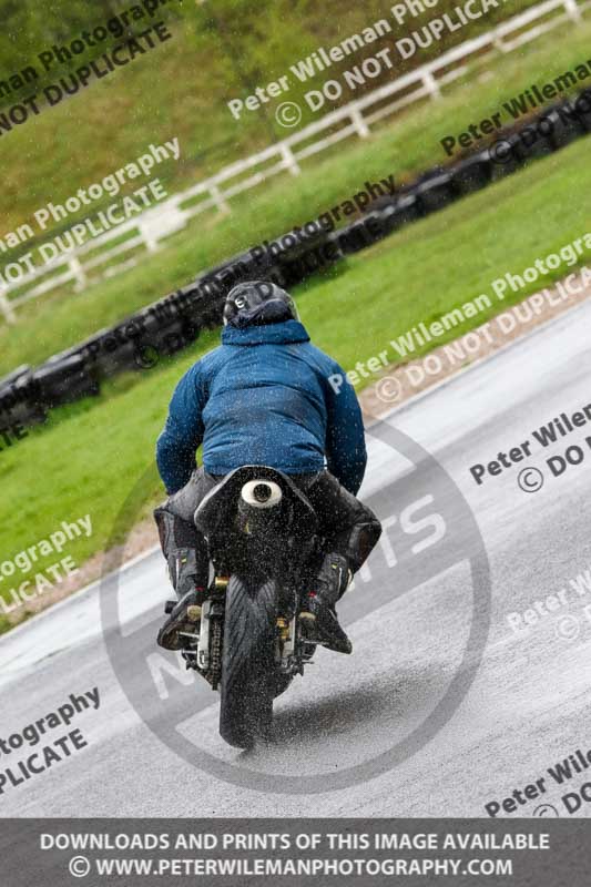 Three Sisters;Three Sisters photographs;Three Sisters trackday photographs;enduro digital images;event digital images;eventdigitalimages;lydden no limits trackday;no limits trackdays;peter wileman photography;racing digital images;trackday digital images;trackday photos