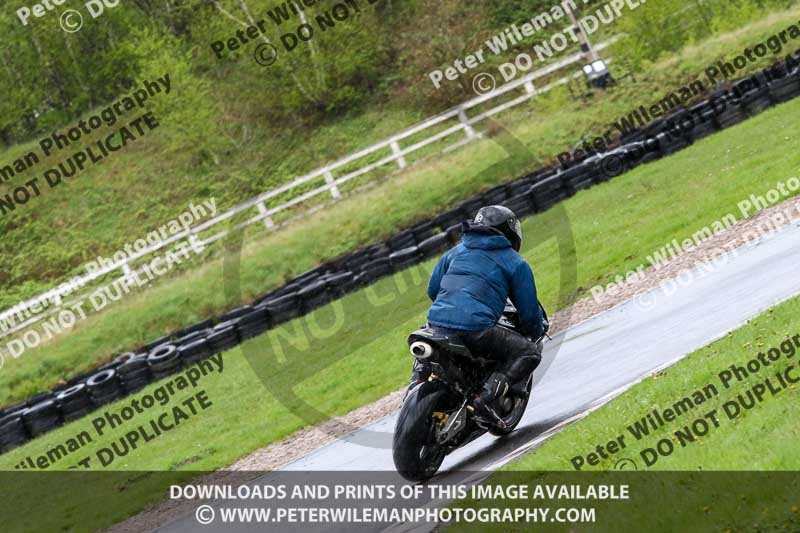 Three Sisters;Three Sisters photographs;Three Sisters trackday photographs;enduro digital images;event digital images;eventdigitalimages;lydden no limits trackday;no limits trackdays;peter wileman photography;racing digital images;trackday digital images;trackday photos