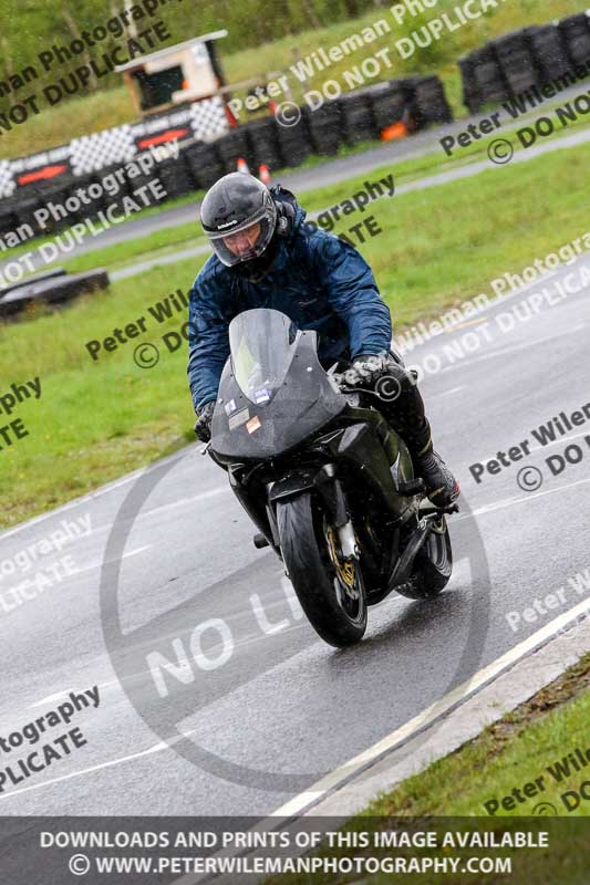 Three Sisters;Three Sisters photographs;Three Sisters trackday photographs;enduro digital images;event digital images;eventdigitalimages;lydden no limits trackday;no limits trackdays;peter wileman photography;racing digital images;trackday digital images;trackday photos