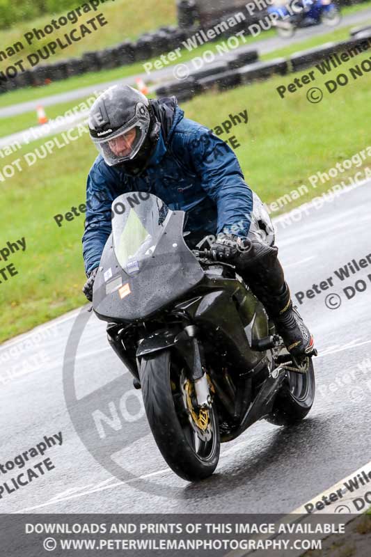 Three Sisters;Three Sisters photographs;Three Sisters trackday photographs;enduro digital images;event digital images;eventdigitalimages;lydden no limits trackday;no limits trackdays;peter wileman photography;racing digital images;trackday digital images;trackday photos