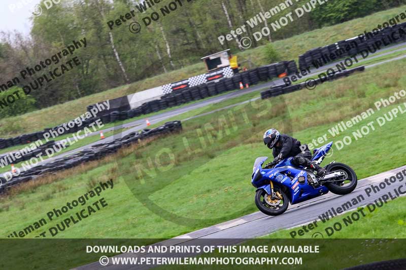 Three Sisters;Three Sisters photographs;Three Sisters trackday photographs;enduro digital images;event digital images;eventdigitalimages;lydden no limits trackday;no limits trackdays;peter wileman photography;racing digital images;trackday digital images;trackday photos