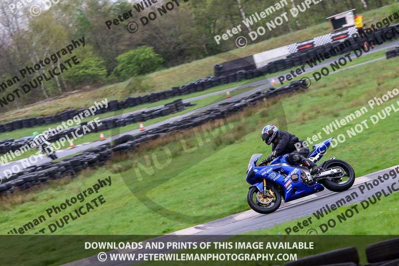 Three Sisters;Three Sisters photographs;Three Sisters trackday photographs;enduro digital images;event digital images;eventdigitalimages;lydden no limits trackday;no limits trackdays;peter wileman photography;racing digital images;trackday digital images;trackday photos