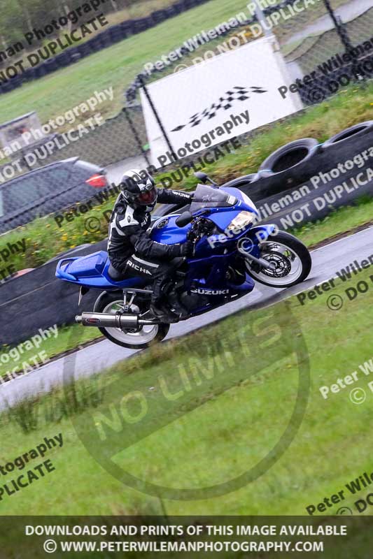 Three Sisters;Three Sisters photographs;Three Sisters trackday photographs;enduro digital images;event digital images;eventdigitalimages;lydden no limits trackday;no limits trackdays;peter wileman photography;racing digital images;trackday digital images;trackday photos