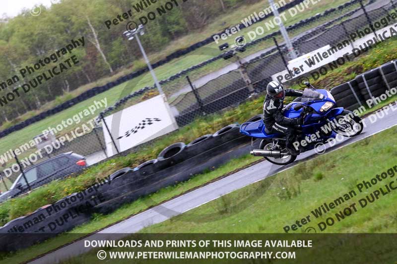 Three Sisters;Three Sisters photographs;Three Sisters trackday photographs;enduro digital images;event digital images;eventdigitalimages;lydden no limits trackday;no limits trackdays;peter wileman photography;racing digital images;trackday digital images;trackday photos