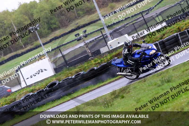 Three Sisters;Three Sisters photographs;Three Sisters trackday photographs;enduro digital images;event digital images;eventdigitalimages;lydden no limits trackday;no limits trackdays;peter wileman photography;racing digital images;trackday digital images;trackday photos