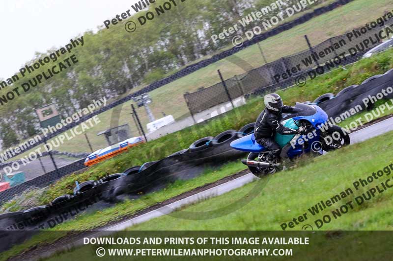 Three Sisters;Three Sisters photographs;Three Sisters trackday photographs;enduro digital images;event digital images;eventdigitalimages;lydden no limits trackday;no limits trackdays;peter wileman photography;racing digital images;trackday digital images;trackday photos