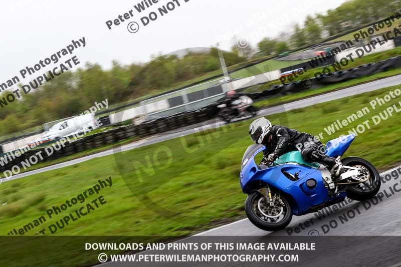 Three Sisters;Three Sisters photographs;Three Sisters trackday photographs;enduro digital images;event digital images;eventdigitalimages;lydden no limits trackday;no limits trackdays;peter wileman photography;racing digital images;trackday digital images;trackday photos