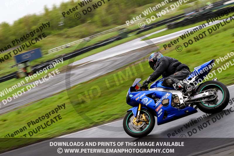 Three Sisters;Three Sisters photographs;Three Sisters trackday photographs;enduro digital images;event digital images;eventdigitalimages;lydden no limits trackday;no limits trackdays;peter wileman photography;racing digital images;trackday digital images;trackday photos