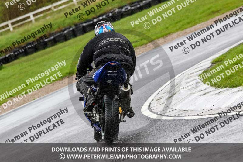 Three Sisters;Three Sisters photographs;Three Sisters trackday photographs;enduro digital images;event digital images;eventdigitalimages;lydden no limits trackday;no limits trackdays;peter wileman photography;racing digital images;trackday digital images;trackday photos