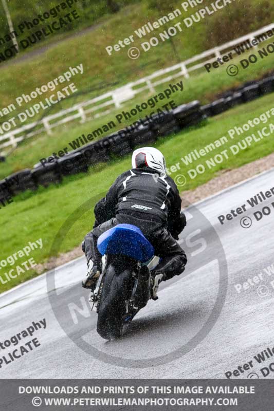 Three Sisters;Three Sisters photographs;Three Sisters trackday photographs;enduro digital images;event digital images;eventdigitalimages;lydden no limits trackday;no limits trackdays;peter wileman photography;racing digital images;trackday digital images;trackday photos