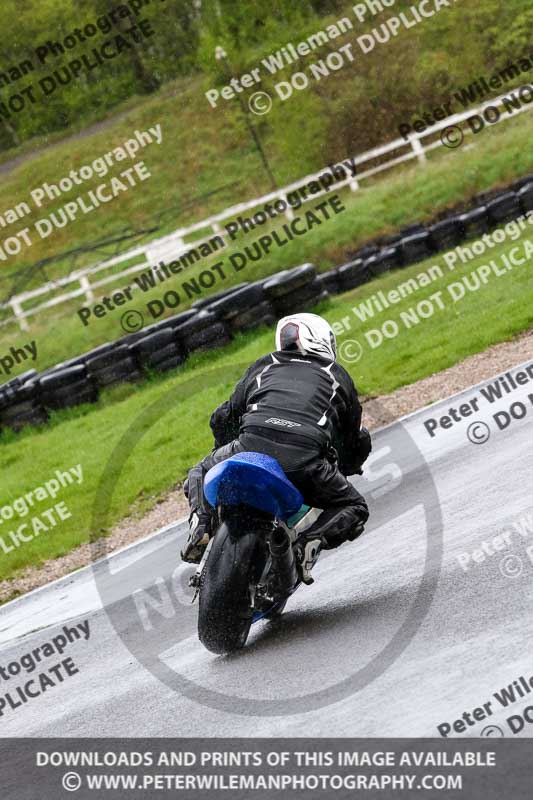 Three Sisters;Three Sisters photographs;Three Sisters trackday photographs;enduro digital images;event digital images;eventdigitalimages;lydden no limits trackday;no limits trackdays;peter wileman photography;racing digital images;trackday digital images;trackday photos