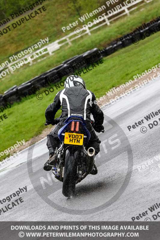 Three Sisters;Three Sisters photographs;Three Sisters trackday photographs;enduro digital images;event digital images;eventdigitalimages;lydden no limits trackday;no limits trackdays;peter wileman photography;racing digital images;trackday digital images;trackday photos