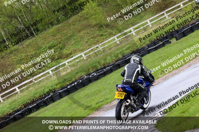 Three Sisters;Three Sisters photographs;Three Sisters trackday photographs;enduro digital images;event digital images;eventdigitalimages;lydden no limits trackday;no limits trackdays;peter wileman photography;racing digital images;trackday digital images;trackday photos