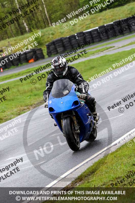 Three Sisters;Three Sisters photographs;Three Sisters trackday photographs;enduro digital images;event digital images;eventdigitalimages;lydden no limits trackday;no limits trackdays;peter wileman photography;racing digital images;trackday digital images;trackday photos