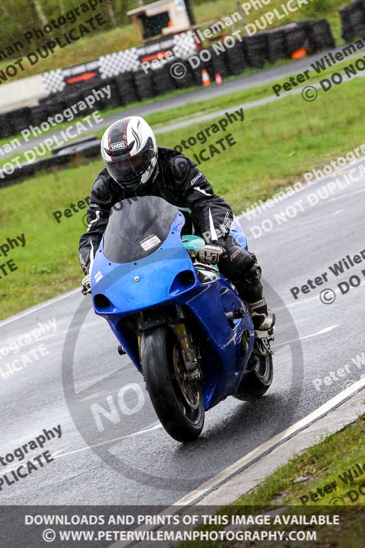 Three Sisters;Three Sisters photographs;Three Sisters trackday photographs;enduro digital images;event digital images;eventdigitalimages;lydden no limits trackday;no limits trackdays;peter wileman photography;racing digital images;trackday digital images;trackday photos