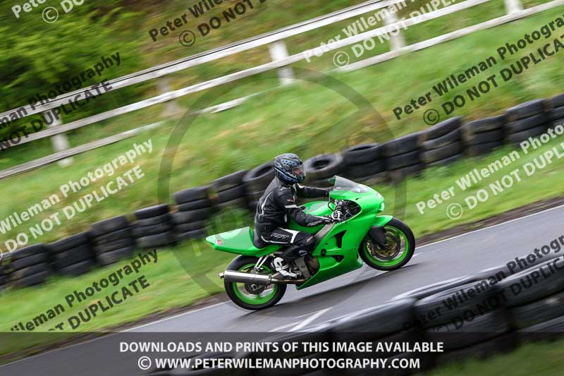 Three Sisters;Three Sisters photographs;Three Sisters trackday photographs;enduro digital images;event digital images;eventdigitalimages;lydden no limits trackday;no limits trackdays;peter wileman photography;racing digital images;trackday digital images;trackday photos