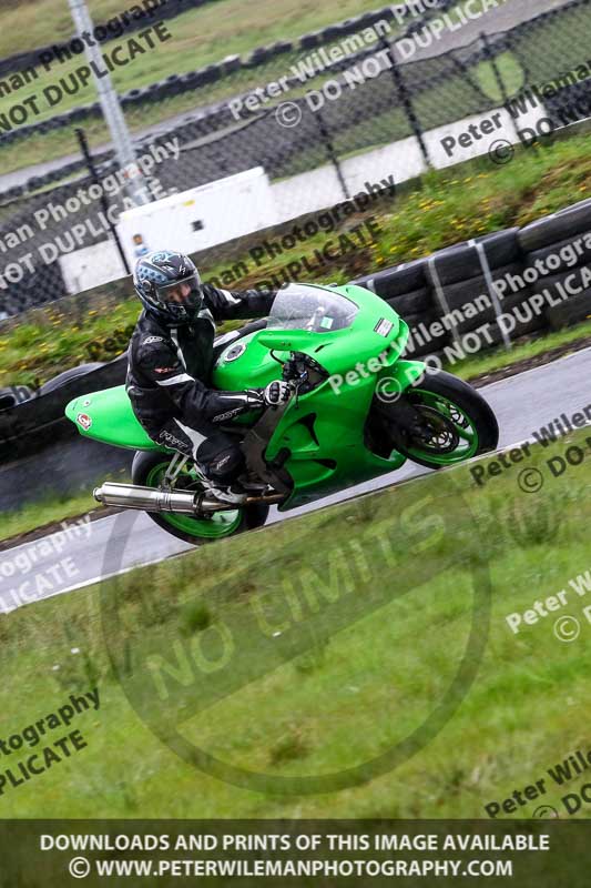 Three Sisters;Three Sisters photographs;Three Sisters trackday photographs;enduro digital images;event digital images;eventdigitalimages;lydden no limits trackday;no limits trackdays;peter wileman photography;racing digital images;trackday digital images;trackday photos