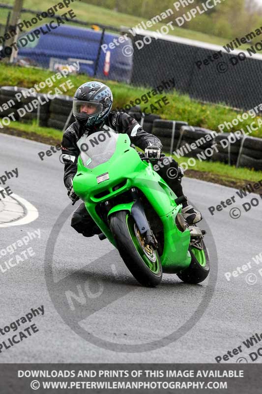 Three Sisters;Three Sisters photographs;Three Sisters trackday photographs;enduro digital images;event digital images;eventdigitalimages;lydden no limits trackday;no limits trackdays;peter wileman photography;racing digital images;trackday digital images;trackday photos