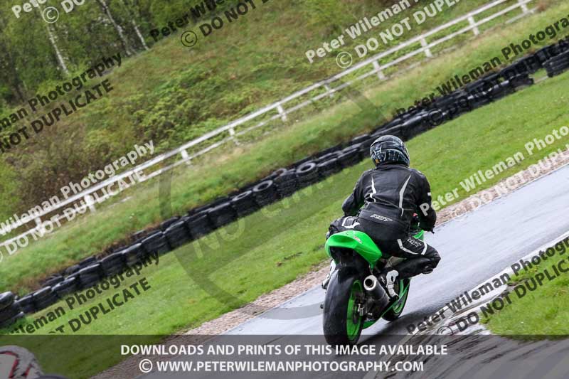 Three Sisters;Three Sisters photographs;Three Sisters trackday photographs;enduro digital images;event digital images;eventdigitalimages;lydden no limits trackday;no limits trackdays;peter wileman photography;racing digital images;trackday digital images;trackday photos