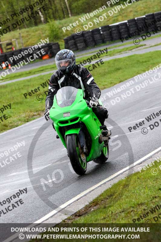 Three Sisters;Three Sisters photographs;Three Sisters trackday photographs;enduro digital images;event digital images;eventdigitalimages;lydden no limits trackday;no limits trackdays;peter wileman photography;racing digital images;trackday digital images;trackday photos