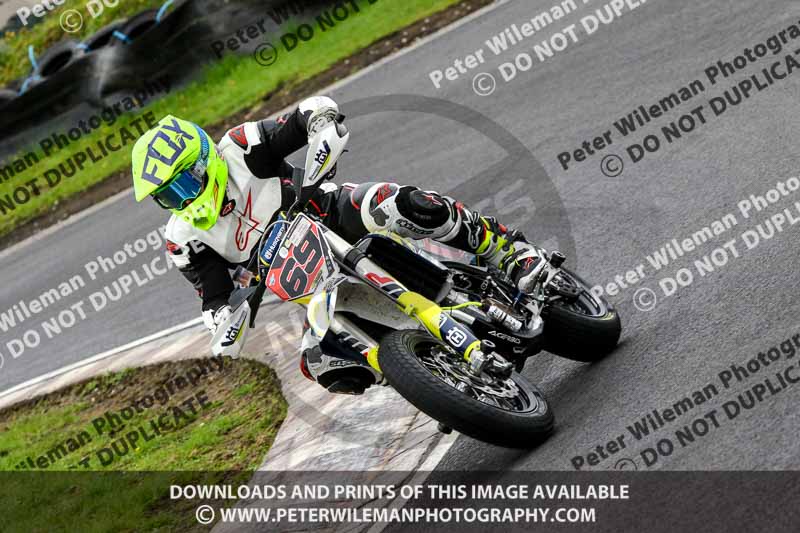 Three Sisters;Three Sisters photographs;Three Sisters trackday photographs;enduro digital images;event digital images;eventdigitalimages;lydden no limits trackday;no limits trackdays;peter wileman photography;racing digital images;trackday digital images;trackday photos