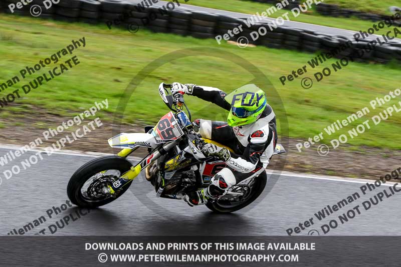 Three Sisters;Three Sisters photographs;Three Sisters trackday photographs;enduro digital images;event digital images;eventdigitalimages;lydden no limits trackday;no limits trackdays;peter wileman photography;racing digital images;trackday digital images;trackday photos