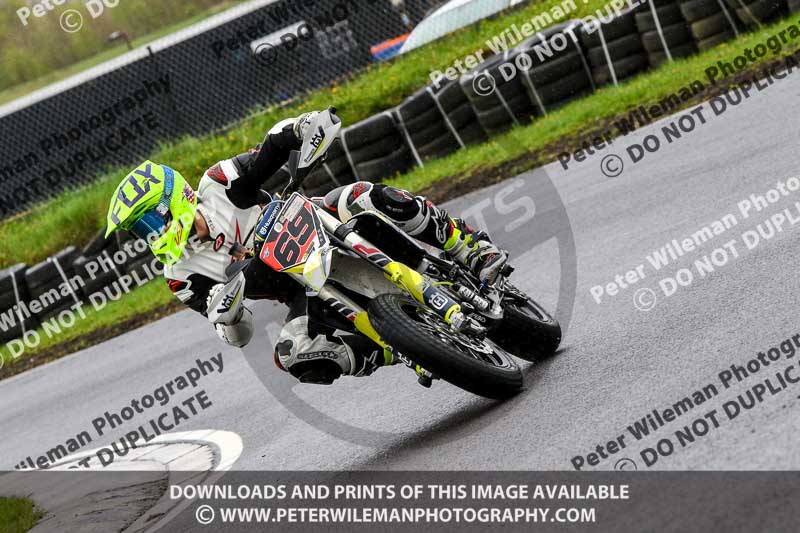 Three Sisters;Three Sisters photographs;Three Sisters trackday photographs;enduro digital images;event digital images;eventdigitalimages;lydden no limits trackday;no limits trackdays;peter wileman photography;racing digital images;trackday digital images;trackday photos