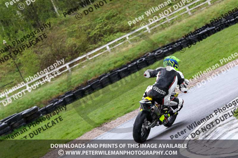 Three Sisters;Three Sisters photographs;Three Sisters trackday photographs;enduro digital images;event digital images;eventdigitalimages;lydden no limits trackday;no limits trackdays;peter wileman photography;racing digital images;trackday digital images;trackday photos