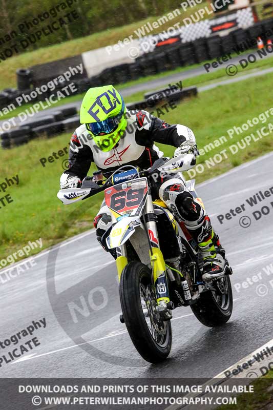 Three Sisters;Three Sisters photographs;Three Sisters trackday photographs;enduro digital images;event digital images;eventdigitalimages;lydden no limits trackday;no limits trackdays;peter wileman photography;racing digital images;trackday digital images;trackday photos