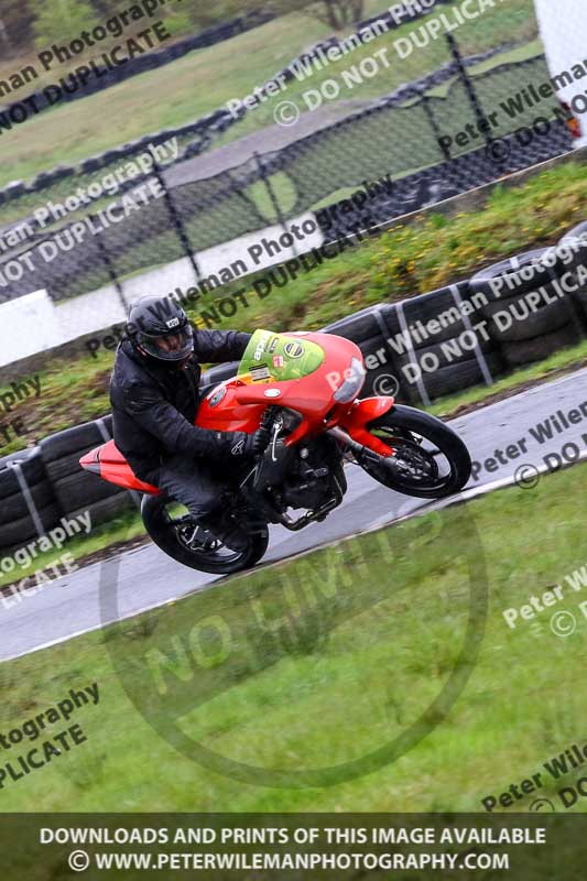 Three Sisters;Three Sisters photographs;Three Sisters trackday photographs;enduro digital images;event digital images;eventdigitalimages;lydden no limits trackday;no limits trackdays;peter wileman photography;racing digital images;trackday digital images;trackday photos