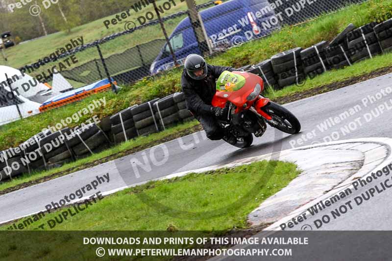 Three Sisters;Three Sisters photographs;Three Sisters trackday photographs;enduro digital images;event digital images;eventdigitalimages;lydden no limits trackday;no limits trackdays;peter wileman photography;racing digital images;trackday digital images;trackday photos